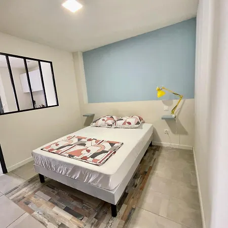 Pop-art Proche Autoroute, Plages Et Attractions, Wifi - Tv, Déco Stylée, Calme Bessan