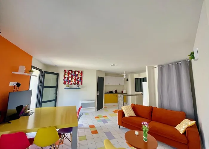 Pop-art Proche Autoroute, Plages Et Attractions, Wifi - Tv, Deco Stylee, Calme Apartment *